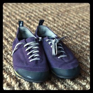 Evolv Cruiser active shoe